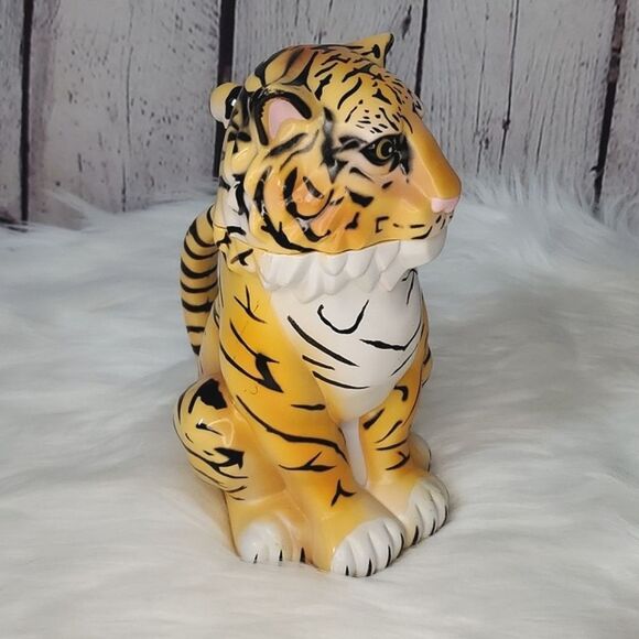 Collectible 3D Tiger Plastic Mug Cup Ringling Bros Barnum & Bailey Circus 8" - Picture 7 of 13